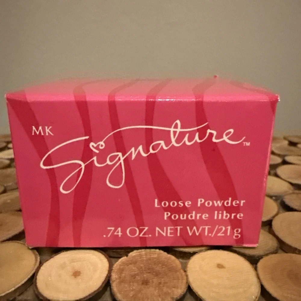 NEW Mary Kay IVORY‎ 4495 MK Signature Loose Powder 0.74 oz NOS FLAW